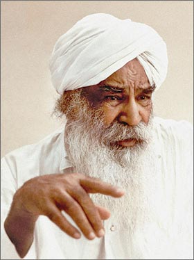 Sant Kirpal Singh, July 1974
